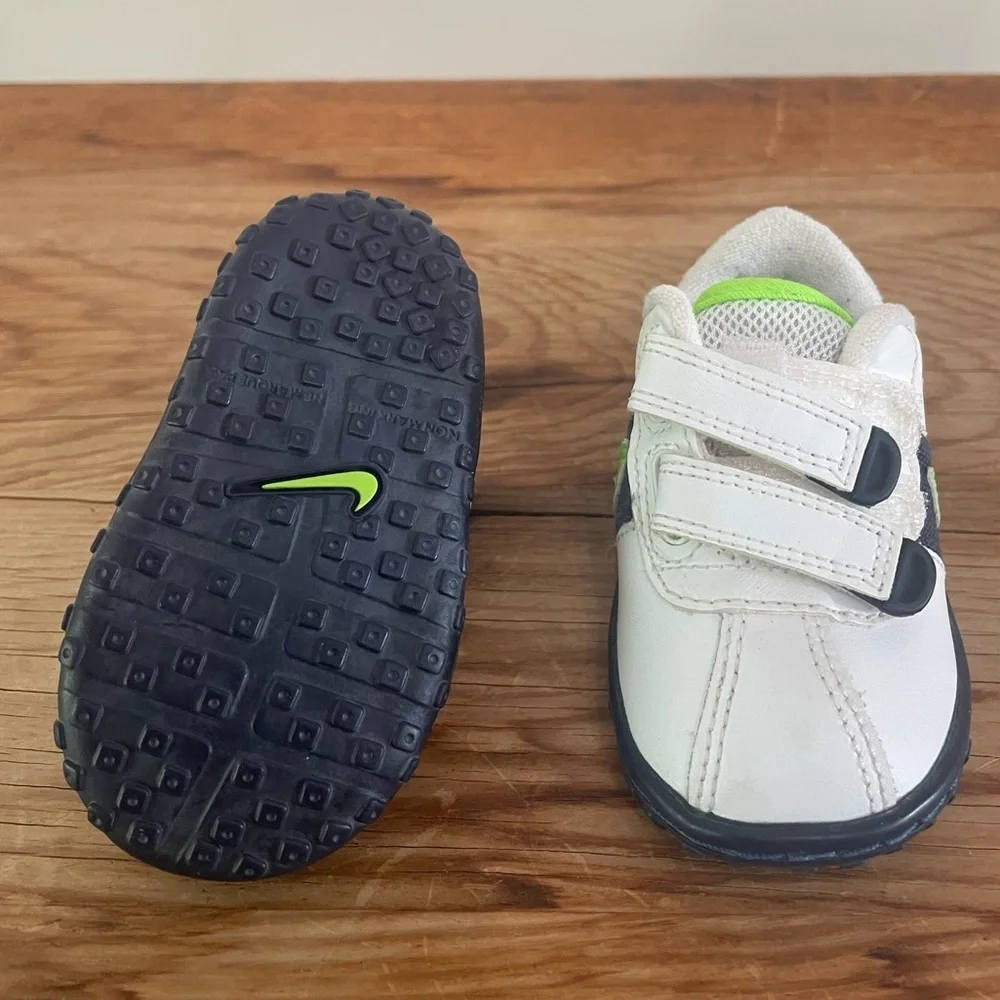 Toddler Nike Roadrunner Sneakers